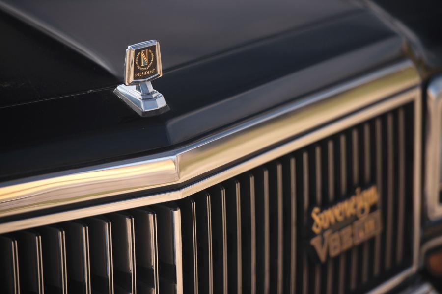 Детали экстерьера Nissan President Sovereign VIP V8E (H250) 1985 года  (фото 2 из 28)